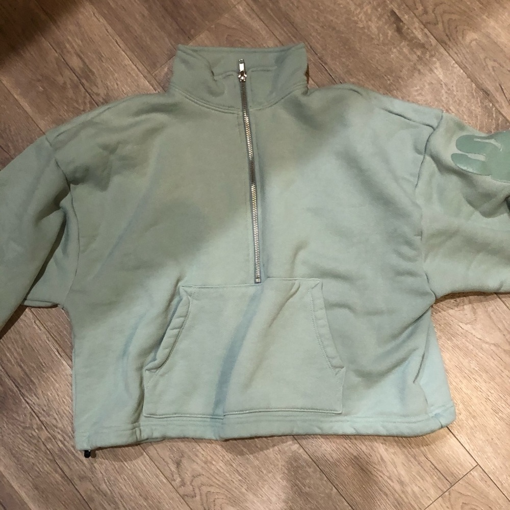 SET ACTIVE sweatshirt